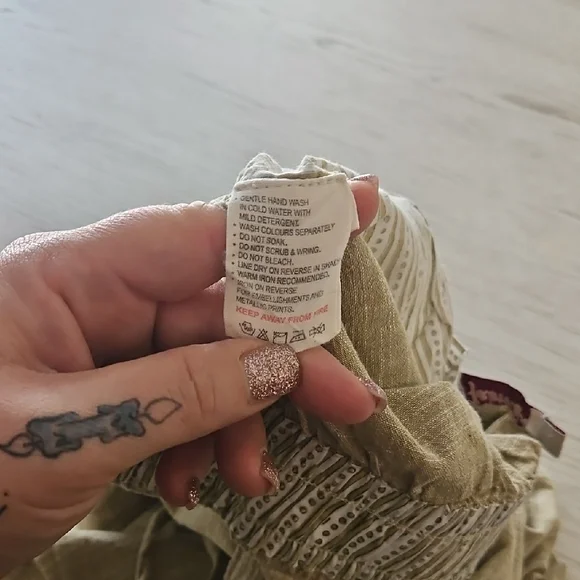 Fabindia Beige Linen Pants Size 34 Drawstring Like New Condition - Picture 8 of 9